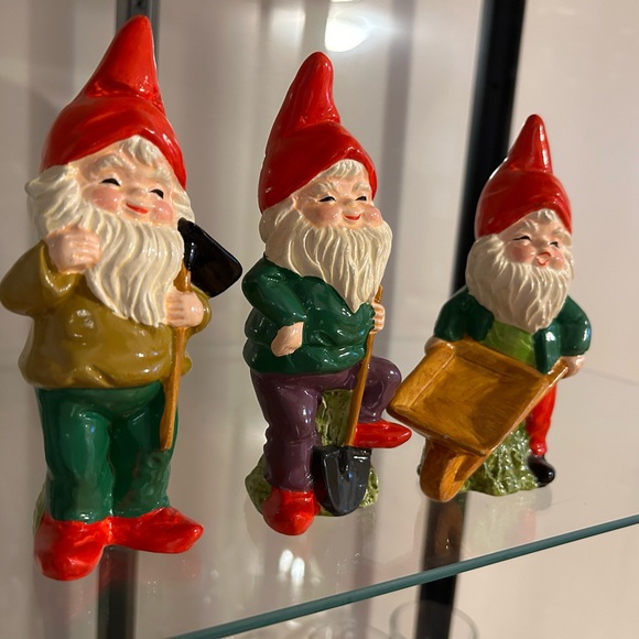 6.5” happy little gnomes - Picture 2 of 7